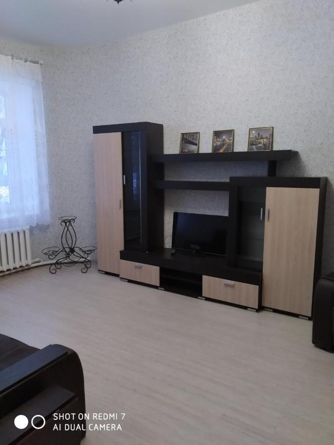 Apartment Theatre Shepkina 2 Rooms II Sumy Esterno foto