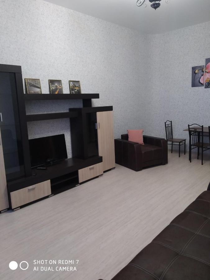 Apartment Theatre Shepkina 2 Rooms II Sumy Esterno foto